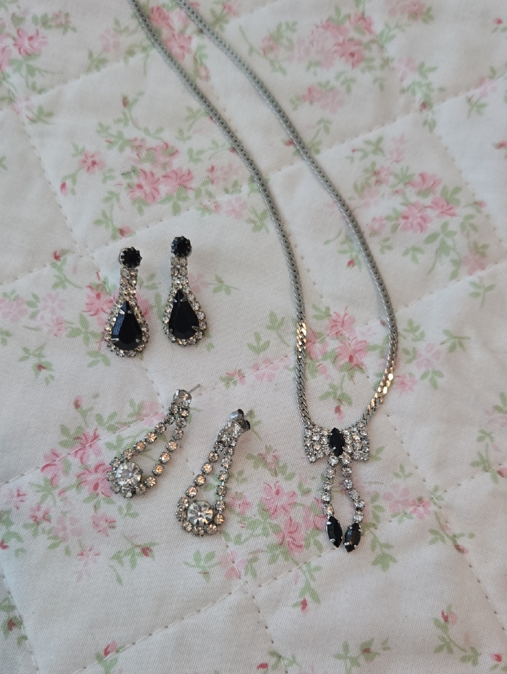 Silver Tone Necklace and Earring Set with Black and Clear Stones